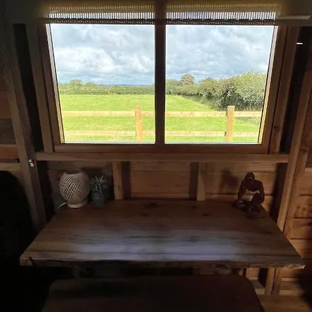Cosy Little Hut Luxury tent *